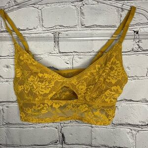 Colsie Mustard Lace Bandeau